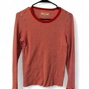 American eagle red and white